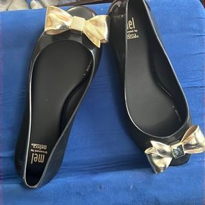 Mel Dreamed by Melissa Black W/Gold Bow Shoes, Made in Brazil, Size 2 MAKE OFFER